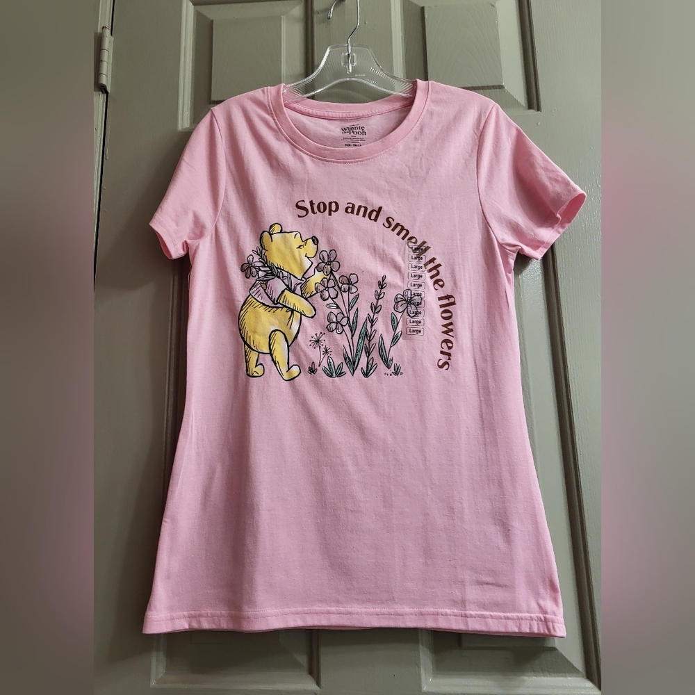 Winnie The Pooh short sleeve top size large New With Tags